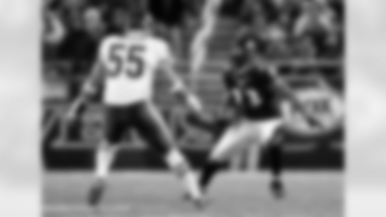 Images from the Ravens' 31-7 win over the visiting Chicago Bears in Week 15. The Ravens took an early lead in the snow-delayed game and never looked back as quarterback Joe Flacco threw four touchdowns and the defense didn't allow a Chicago score.