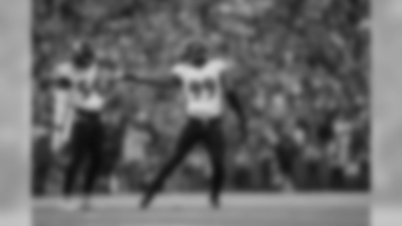 OLB Tyus Bowser, OLB Matthew Judon