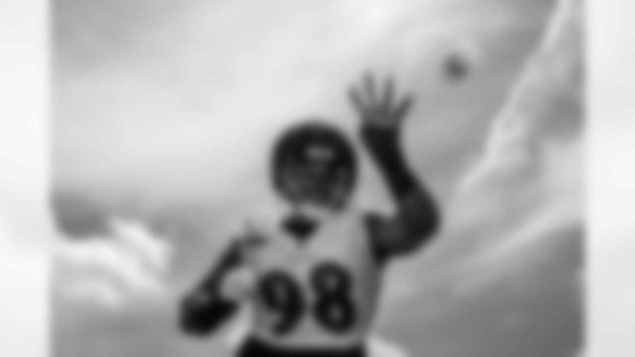 DT Travis Jones