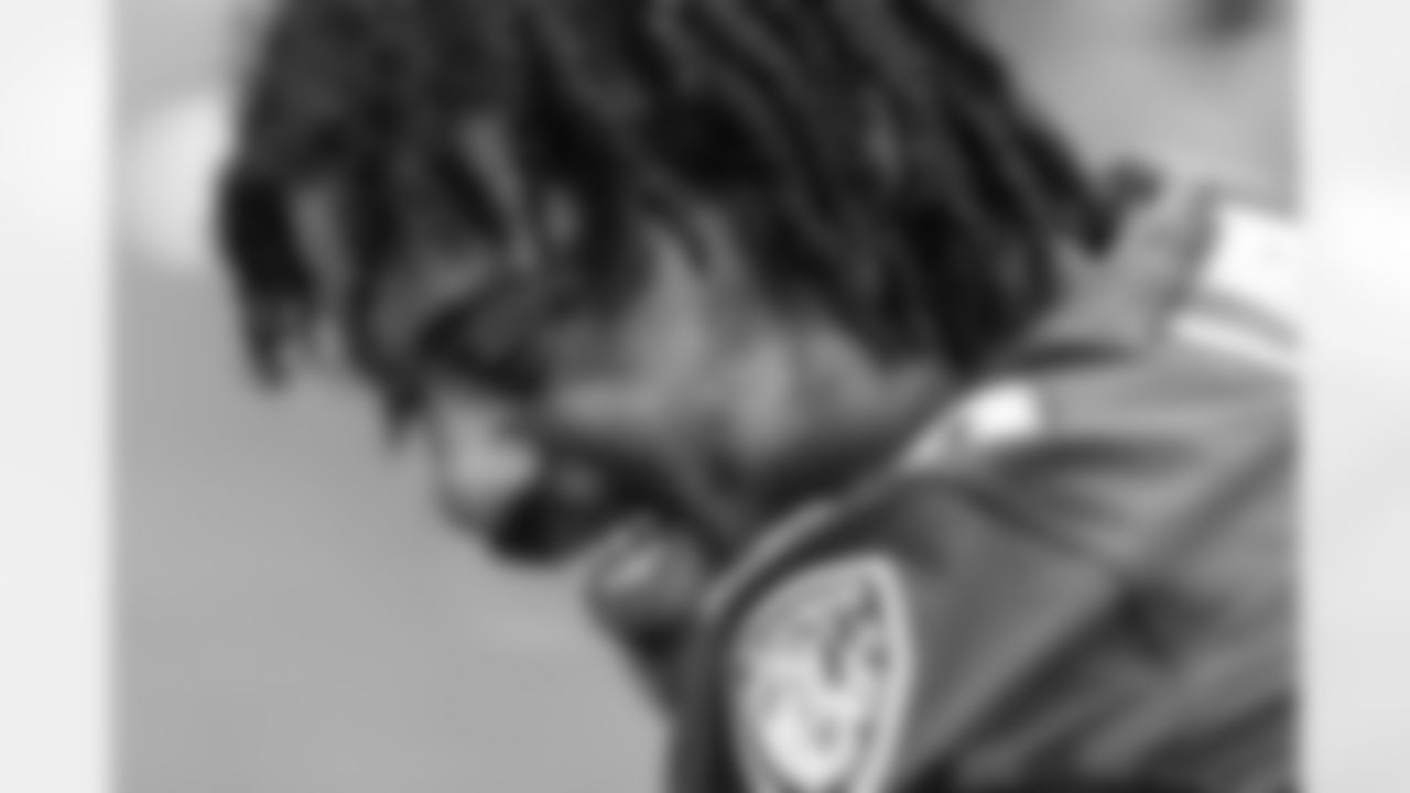 TE Isaiah Likely