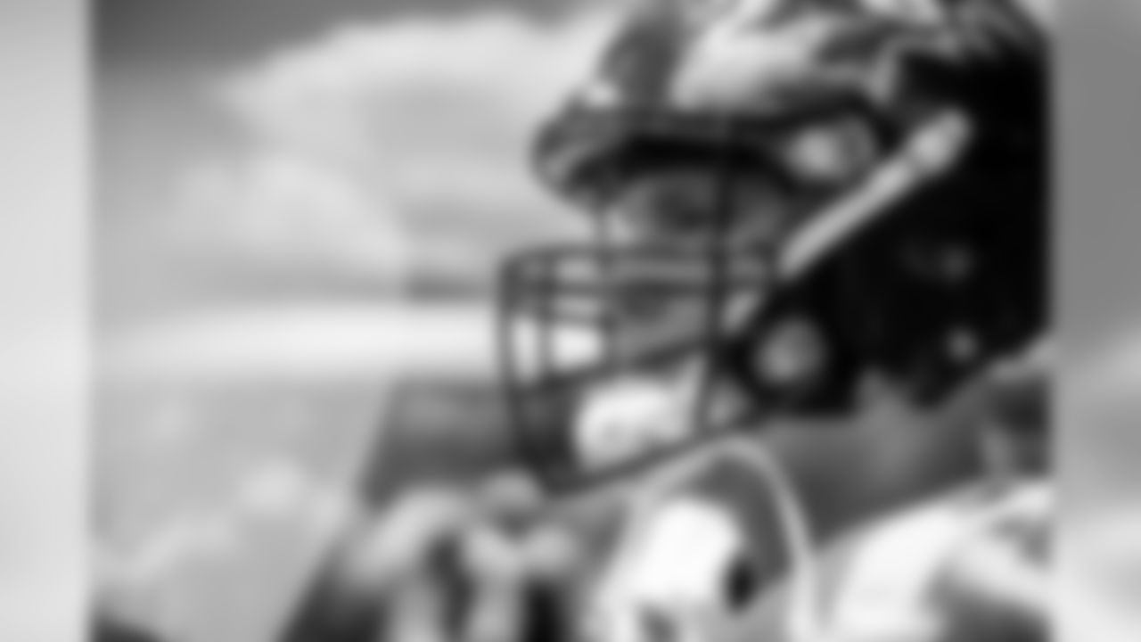 DE Brent Urban