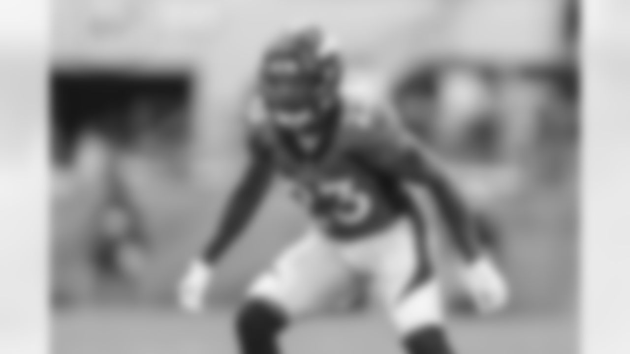 CB Kyle Fuller, Denver Broncos
Fuller was one of the league's best in 2018 and 2019, but he's struggled in recent seasons and was eventually benched as a starter in Denver. He's another local product.