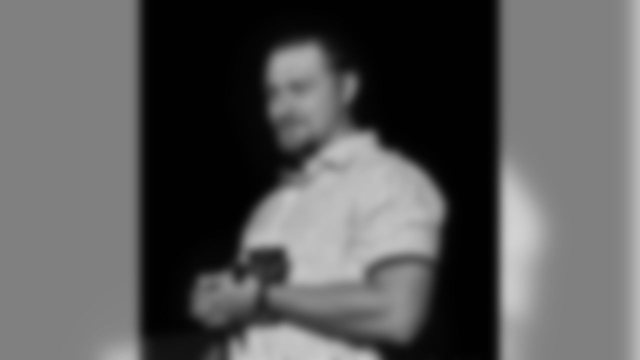 alexlewis72 [Alex Lewis] Had such a great time this year at Pawject Runway! Thanks to the people of Baltimore who came out and found forever homes for the models!! Model in the picture is Katie and she got ADOPTED! Baltimore you kick ass!!