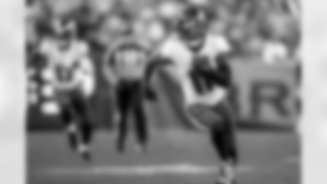 WR James Proche II
