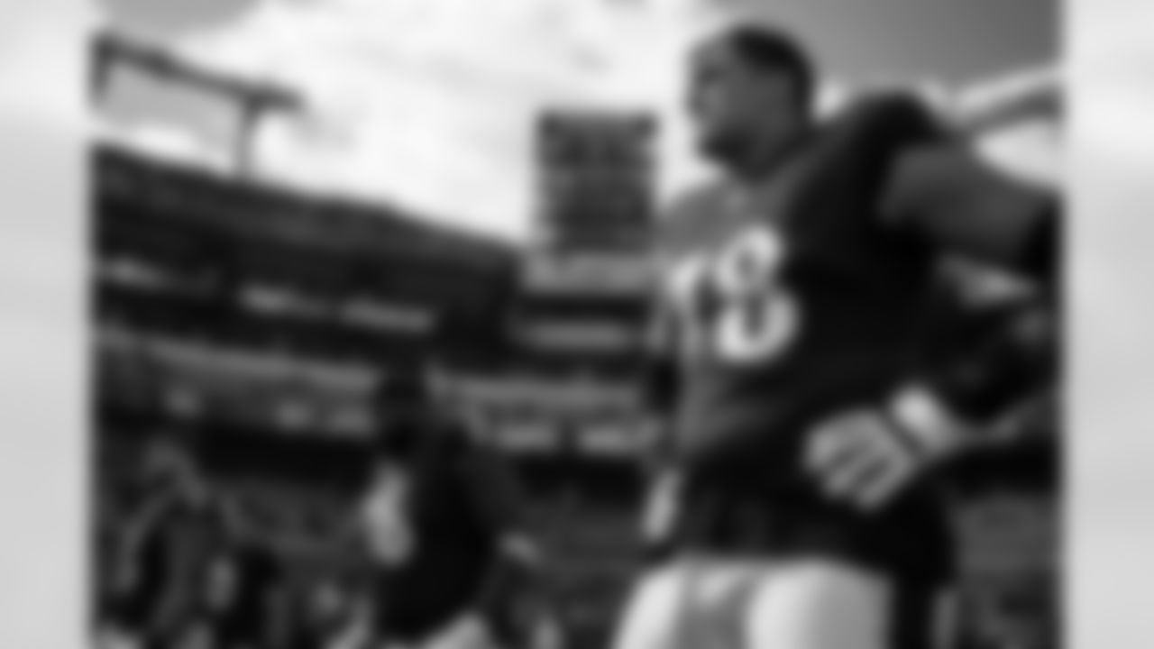 The Baltimore Ravens defeated the Los Angeles Chargers by a score of 34-6 at M&T Bank Stadium on October 17, 2021 in Baltimore, MD.