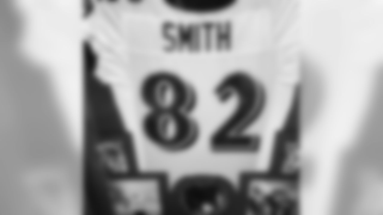 l_webb21 [Lardarius Webb]: I had to put my youngin @torreysmithwr [Torrey Smith] in the cave! But i have to lock him down in practice. #lockdown #CaughtInDaWebb #lol