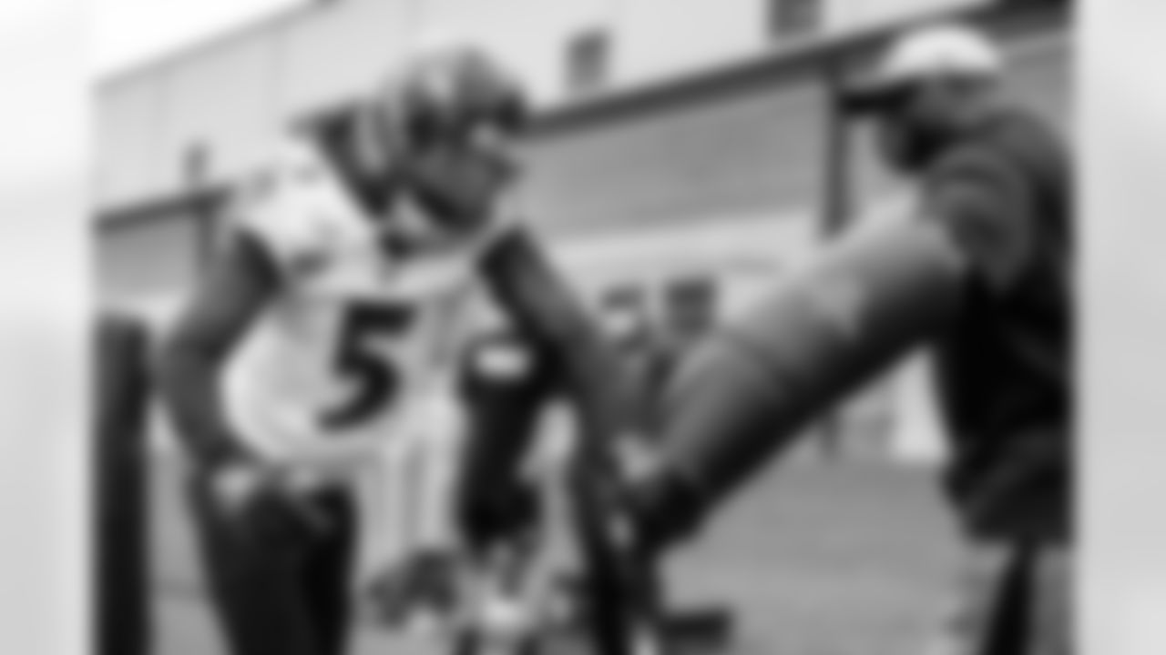 WR Marquise Brown