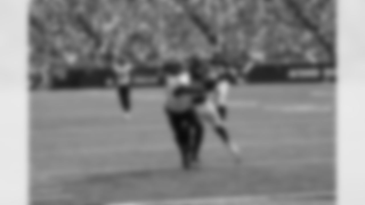 WR Devin Duvernay