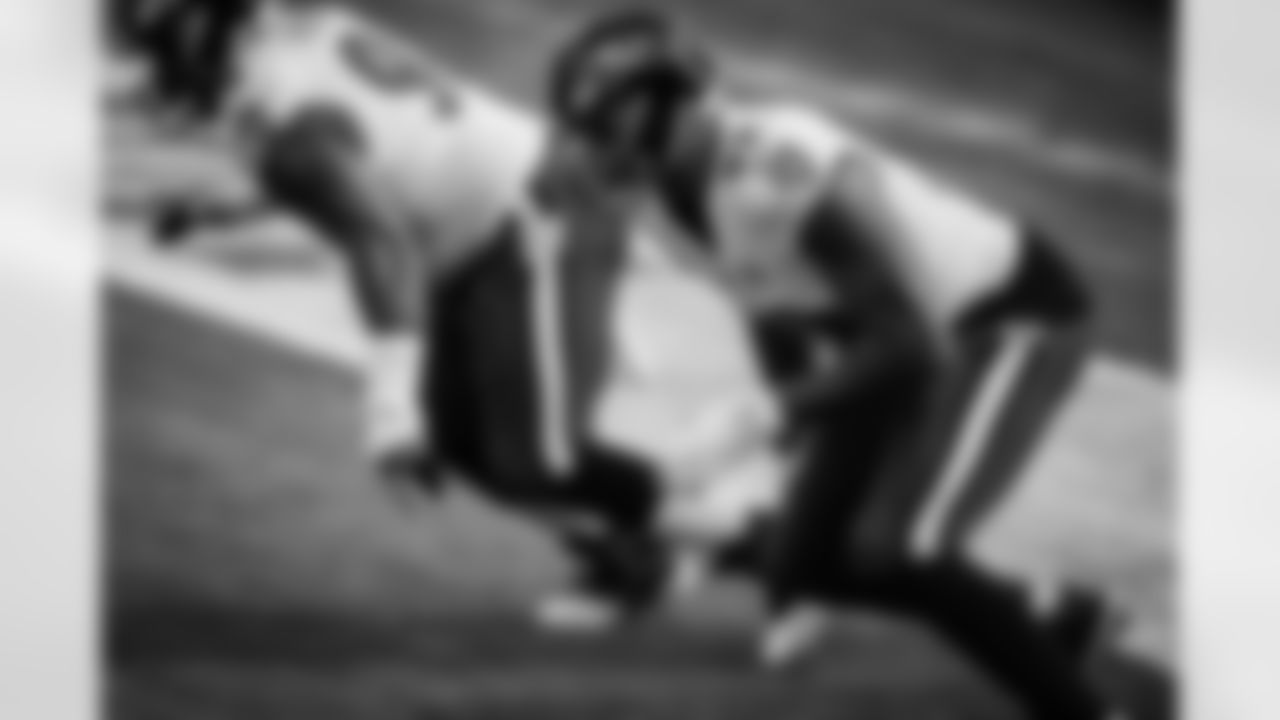 DE Calais Campbell