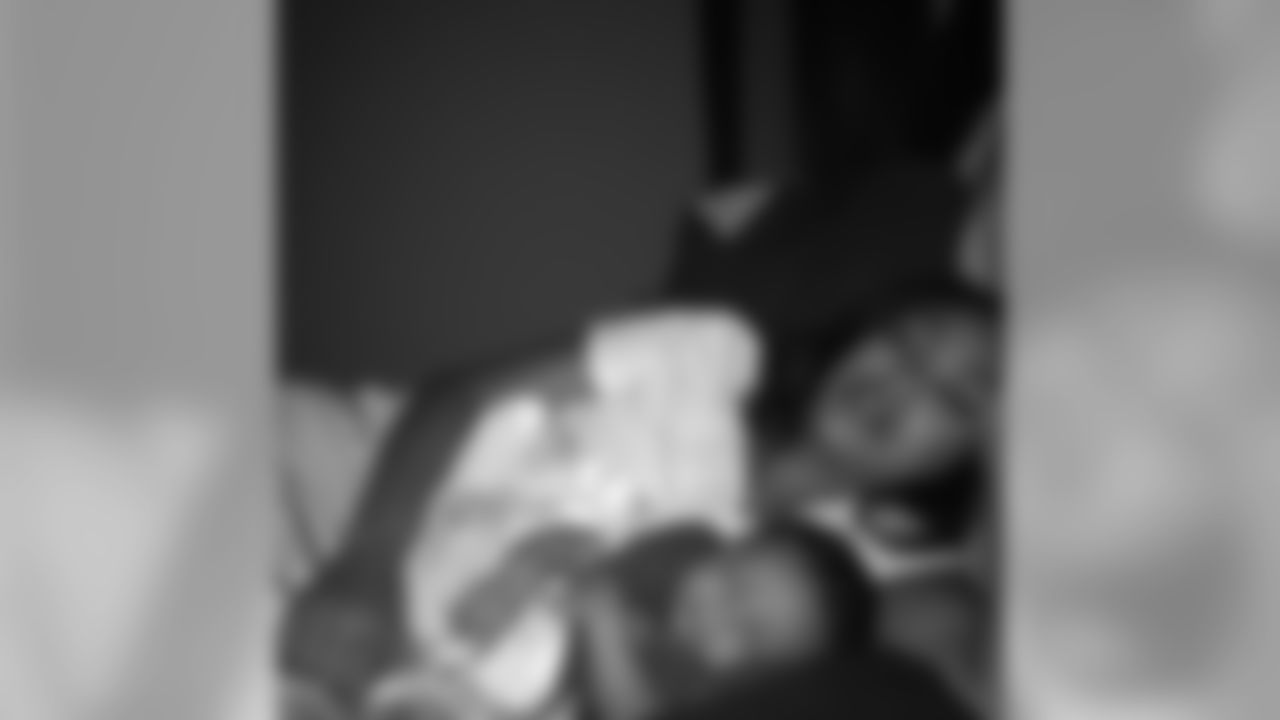 trulybean [Jimmy Smith]: Deep sleep.. She going to be mad I posted this lol