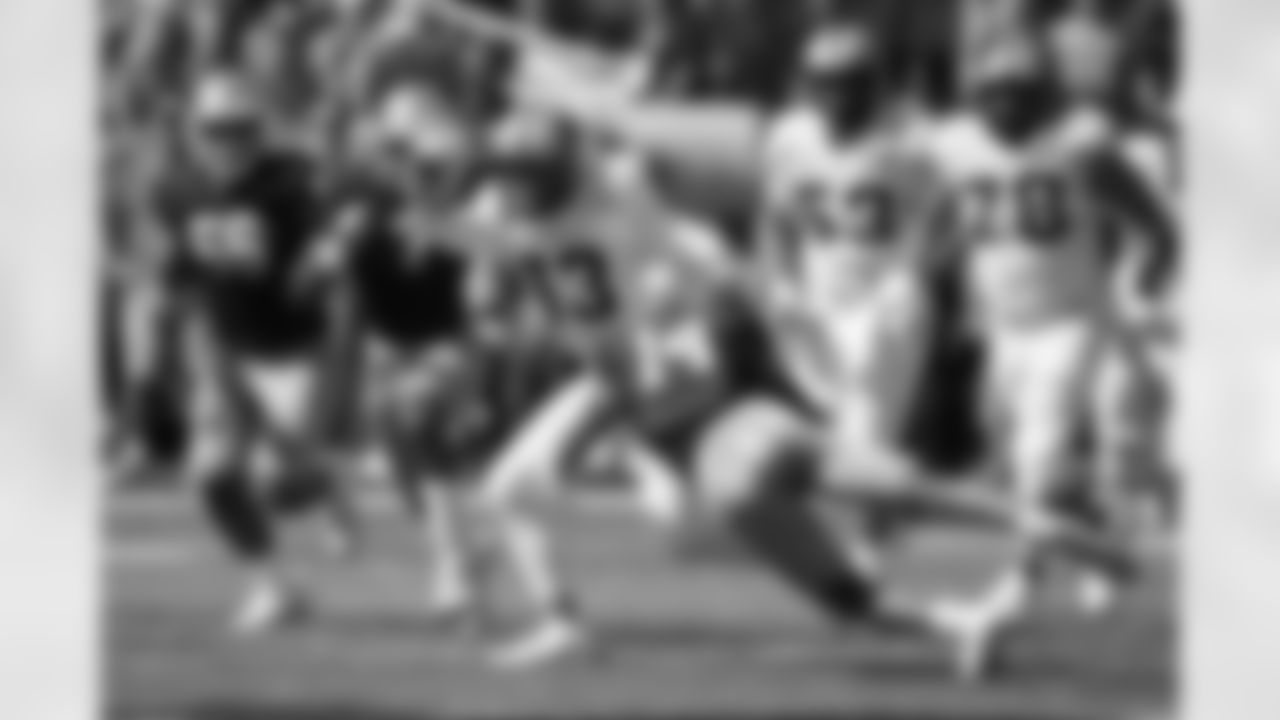 3. S Kyle Hamilton, Notre Dame
"Hamilton has rare height (6-4), length and fluidity for the safety position. Against the pass, his versatility is a major asset."