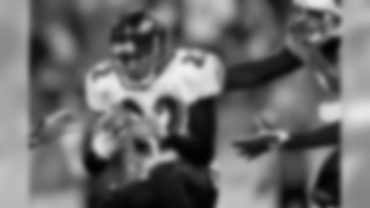 The Baltimore Ravens beat the Tennessee Titans 13-10 in the divisional round of the playoffs in Nashville, TN in January 2009.