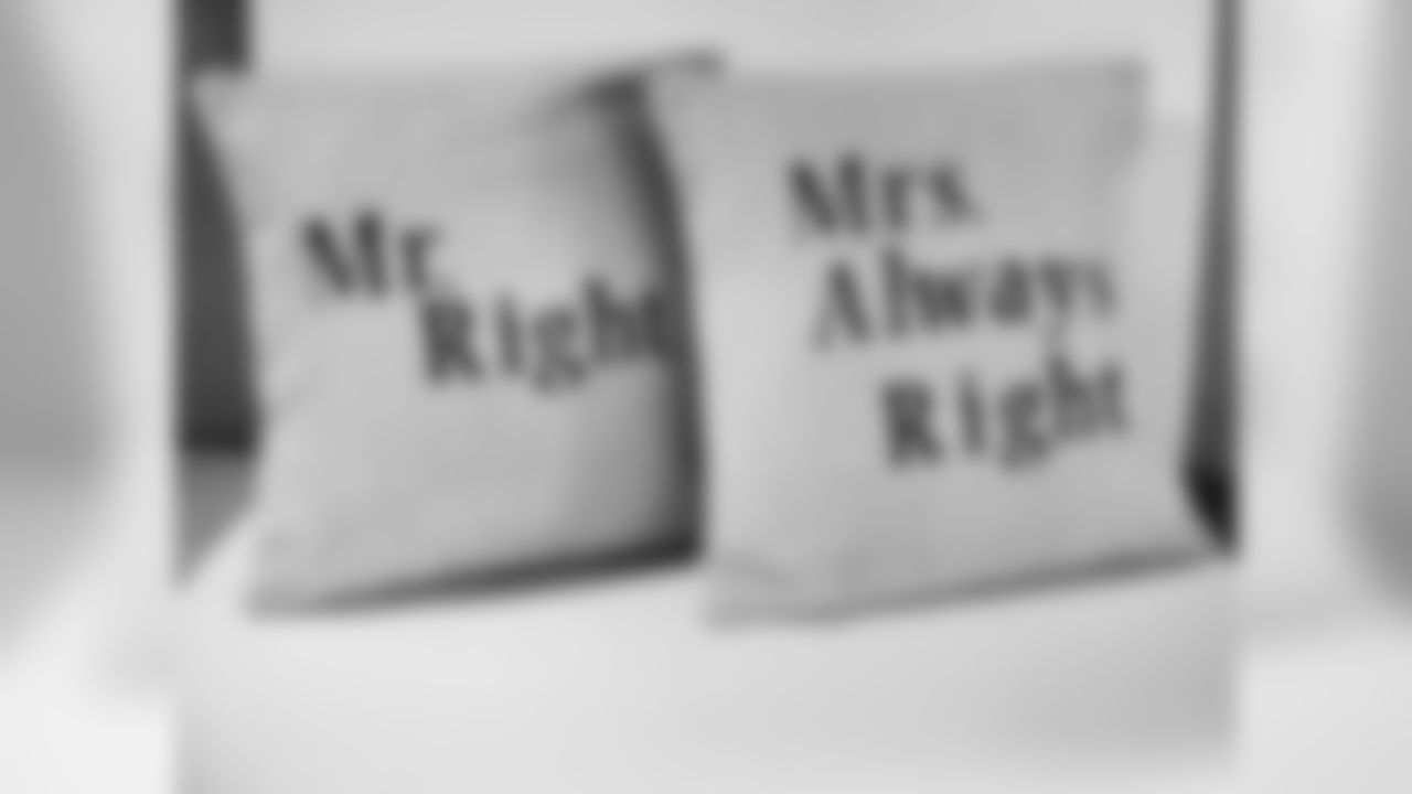 aceandsmitty[Steve Smith Sr.]: Isn't this the truth!!!! Tag Mrs always right...