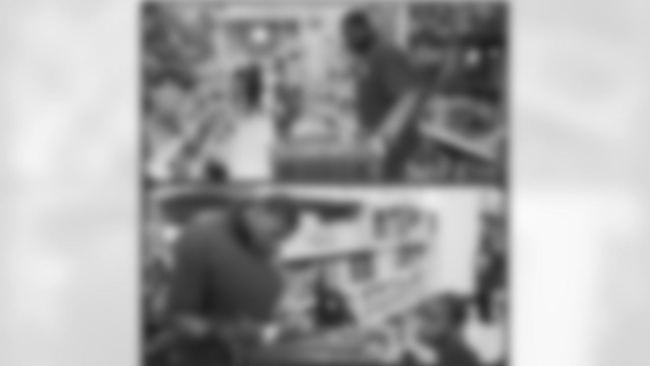 vlhammer [Vonta Leach]: ChykieBrown #rp my holiday helpers event