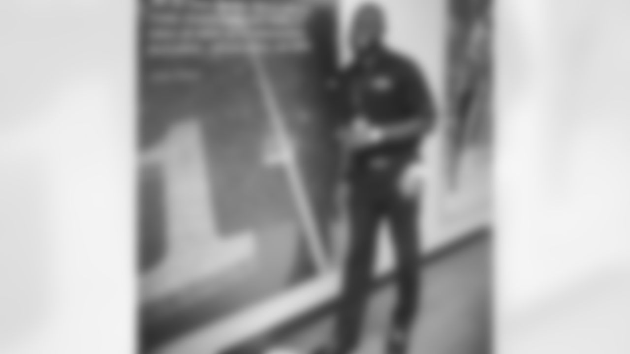 walknhitstick26 [Matt Elam]: "It ain't bout where you been, it's where you going Co..! #EatGreedy