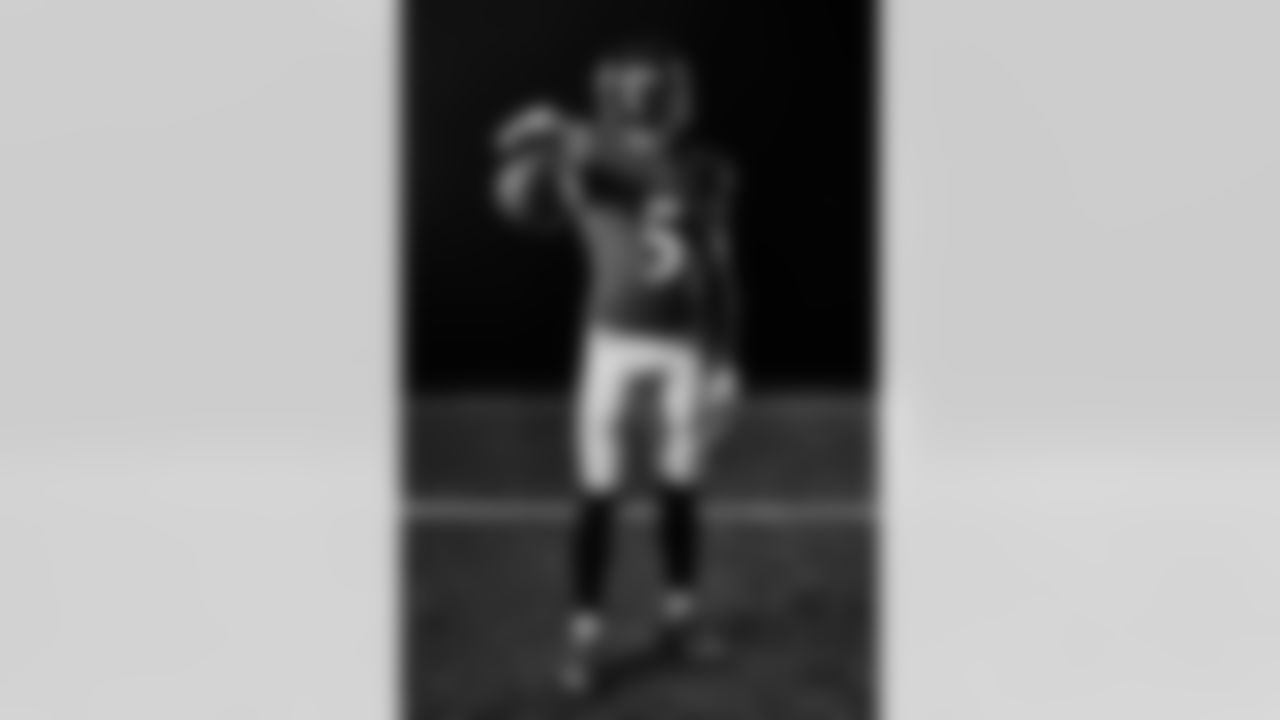 WR Marquise Brown