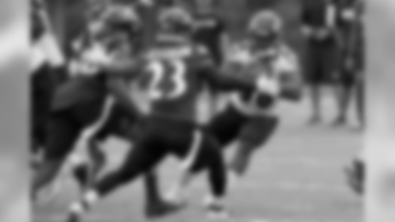 RB Christopher Ezeala