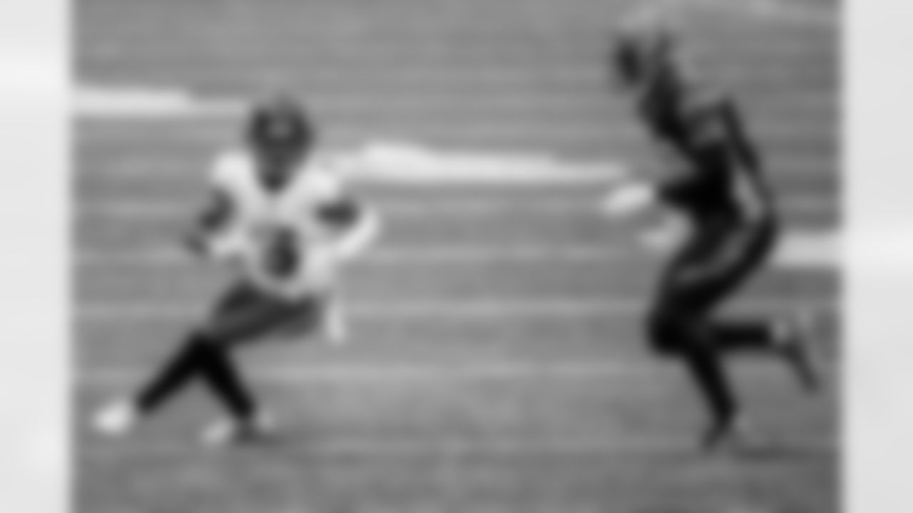 WR Marquise Brown