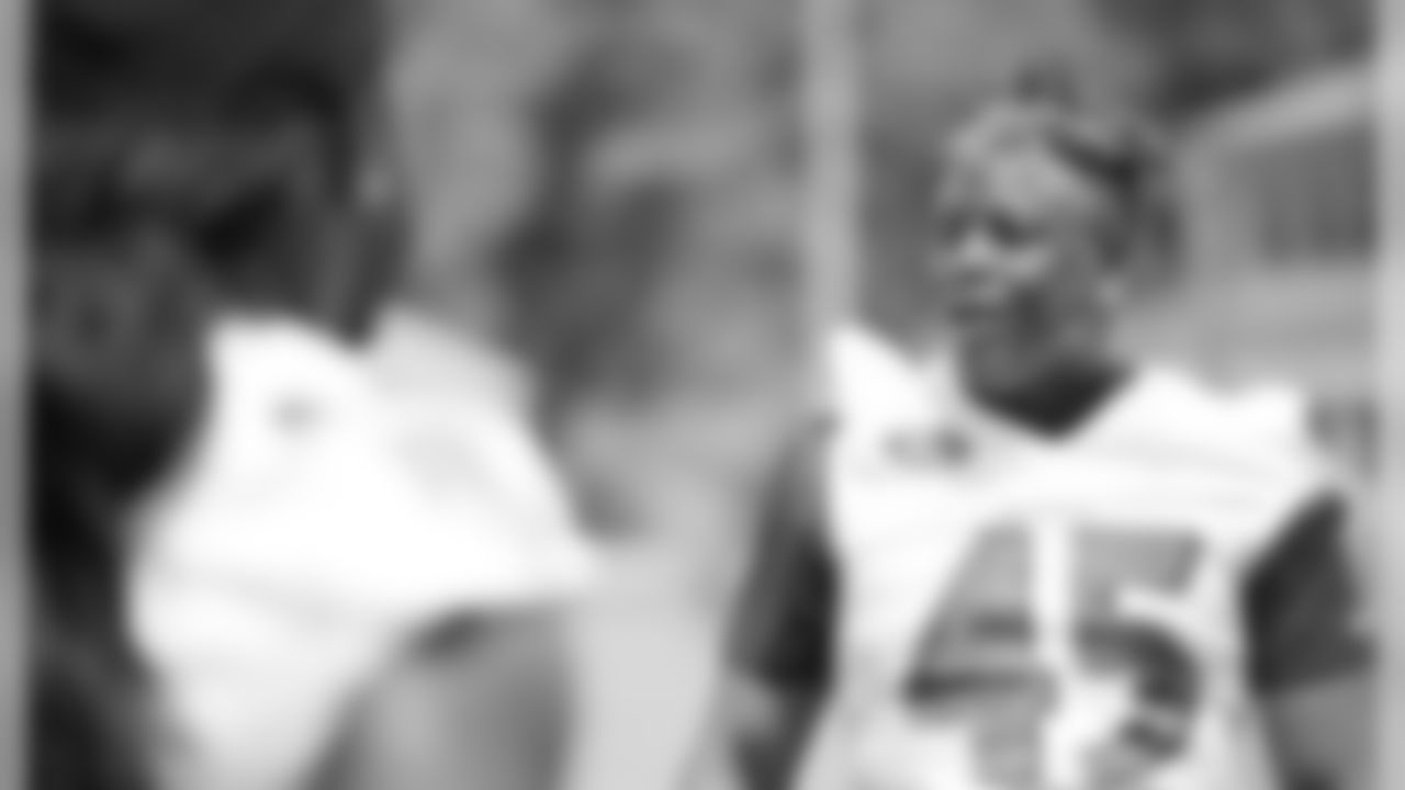 OLB Jaylon Ferguson