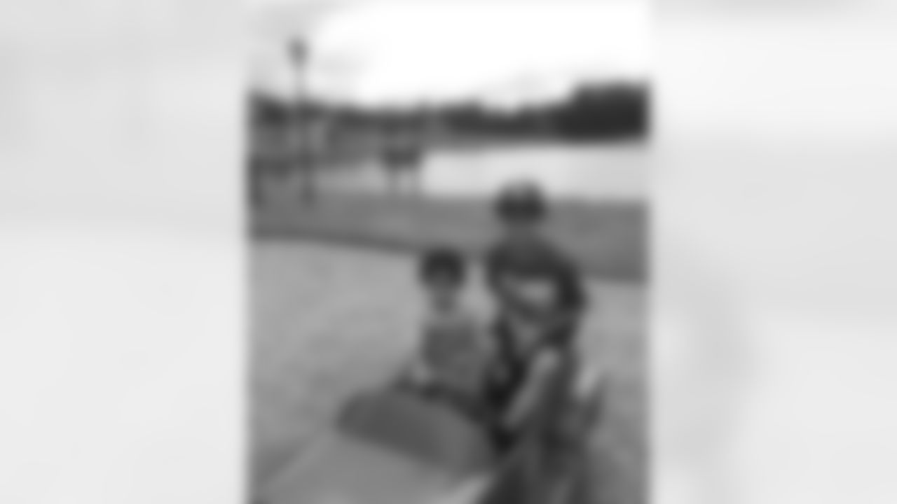 aceandsmitty [Steve Smith Sr.]: Bam & Deuce at the park double trouble!!!