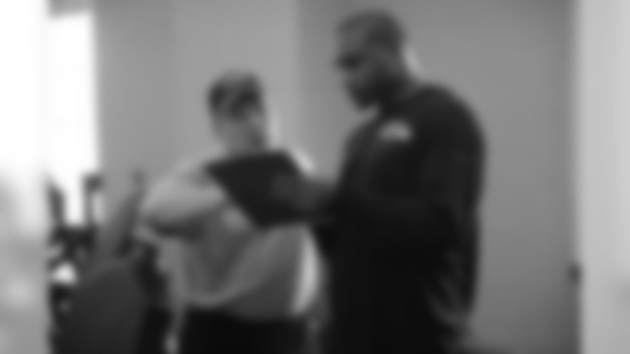 Strength and Conditioning Coach Bob Roguckii and LB Daryl Smith