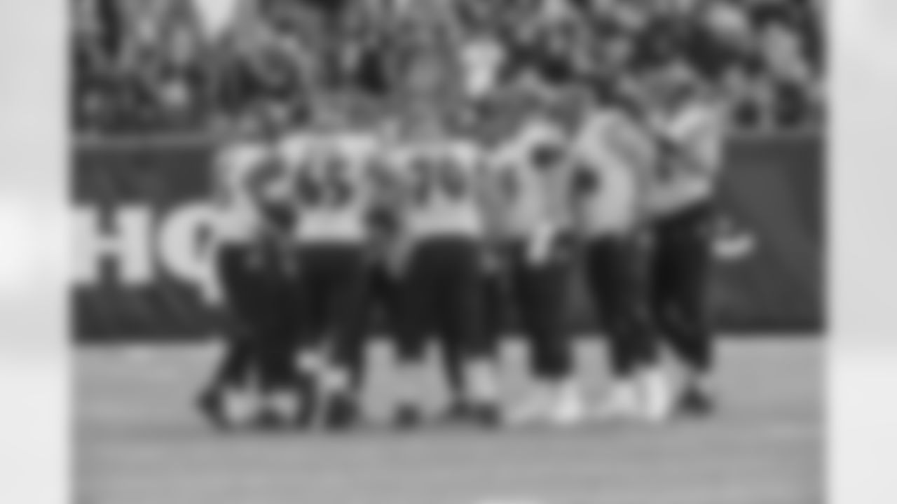 Ravens offensive huddle
Baltimore Ravens at Cincinnati Bengals on Sunday, December 26, 2021 at Paul Brown Stadium
