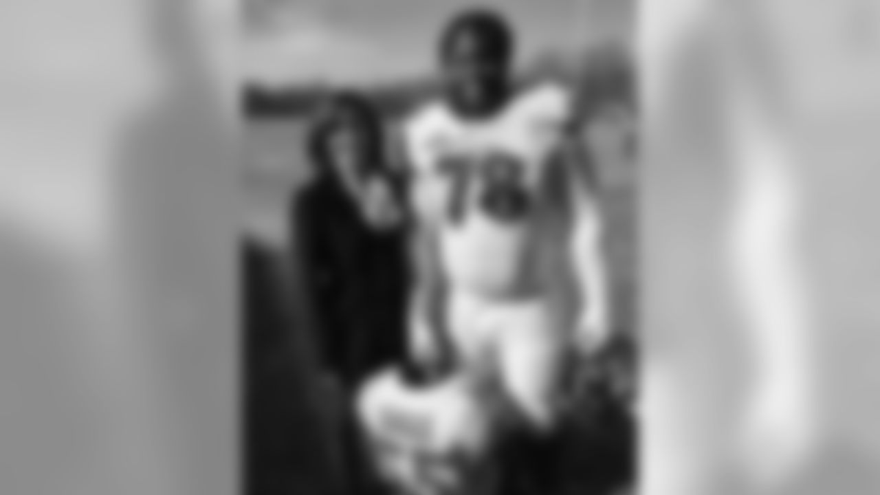 mpierce_78 [Michael Pierce]: Special Thanks To The Great @marybubala For Sharing My Story! #Thankful