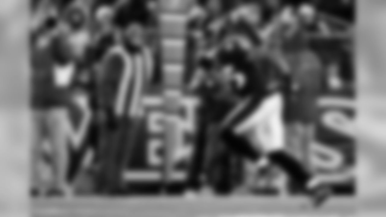 Images from the Ravens' 31-7 win over the visiting Chicago Bears in Week 15. The Ravens took an early lead in the snow-delayed game and never looked back as quarterback Joe Flacco threw four touchdowns and the defense didn't allow a Chicago score.