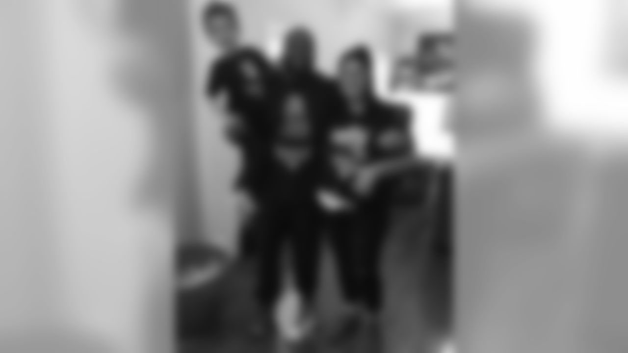 brandonw_66 [Brandon Williams]: #SQUAD!!!!!!!