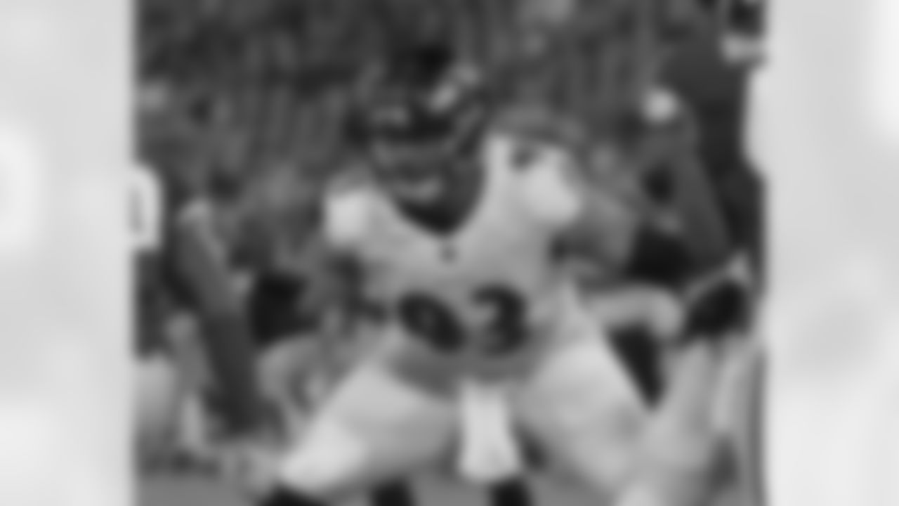 DE Chris Wormley
2017 Draft - Round 3, Pick 74