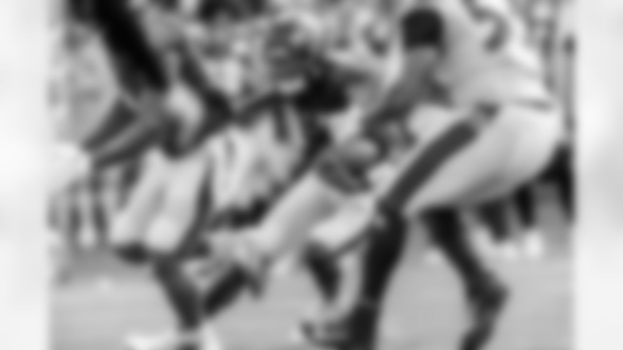 QB Tyler Huntley