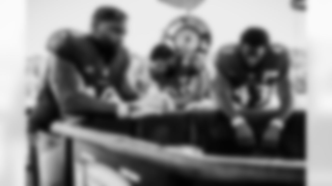 RB Mike Davis, TE Mark Andrews & RB Justice Hill