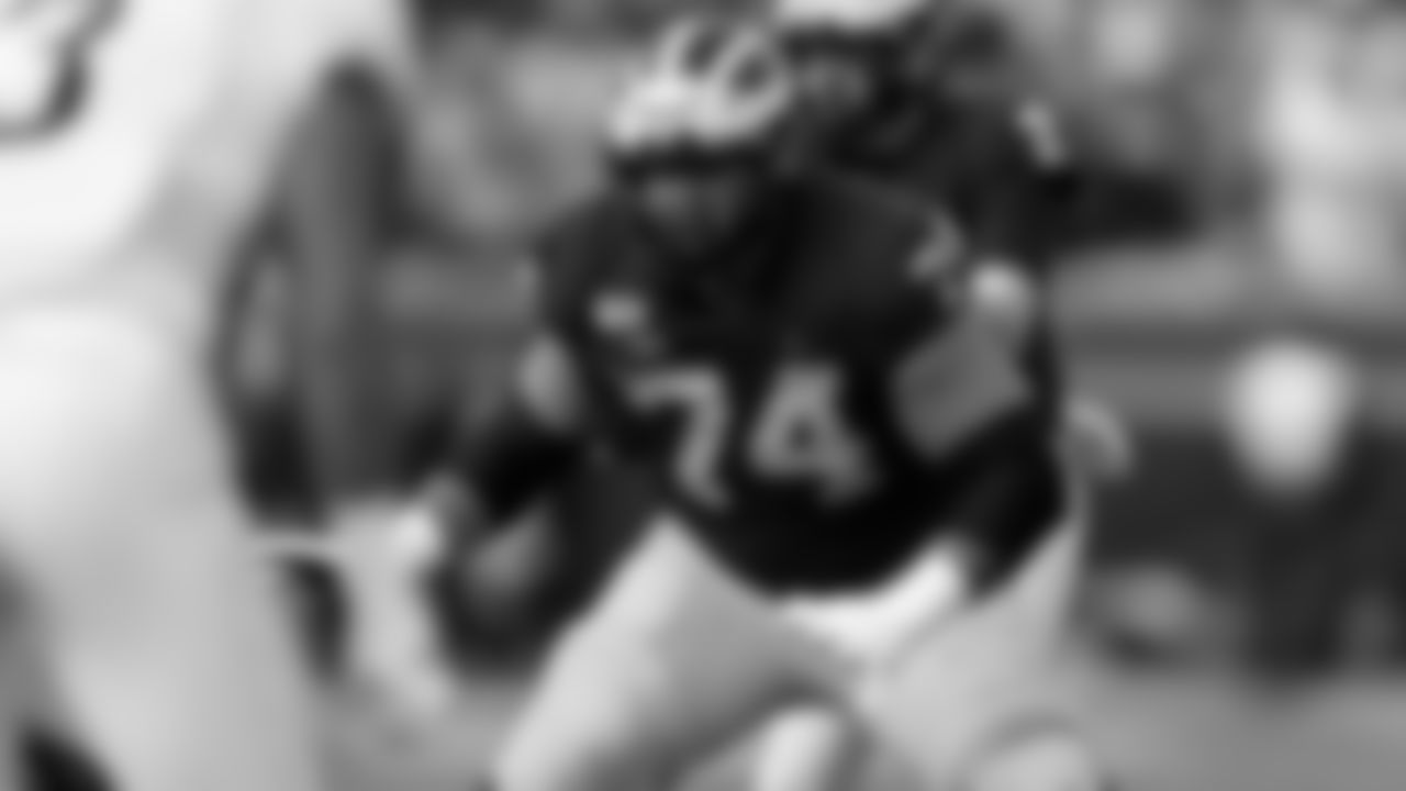 G Ben Bredeson
Bredeson will also likely be part of the right guard competition but will also get practice reps at left guard, where he played in college at Michigan. While Bradley Bozeman will start somewhere on the Ravens' offensive line, it's not locked in at left guard where he was for every game last season. If Bozeman were to shift to center, the door would be open for Bredeson to make a run at a starting job. If not, he's a valuable backup at the interior spots.