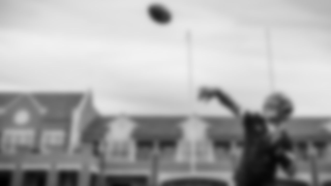 QB Brett Hundley