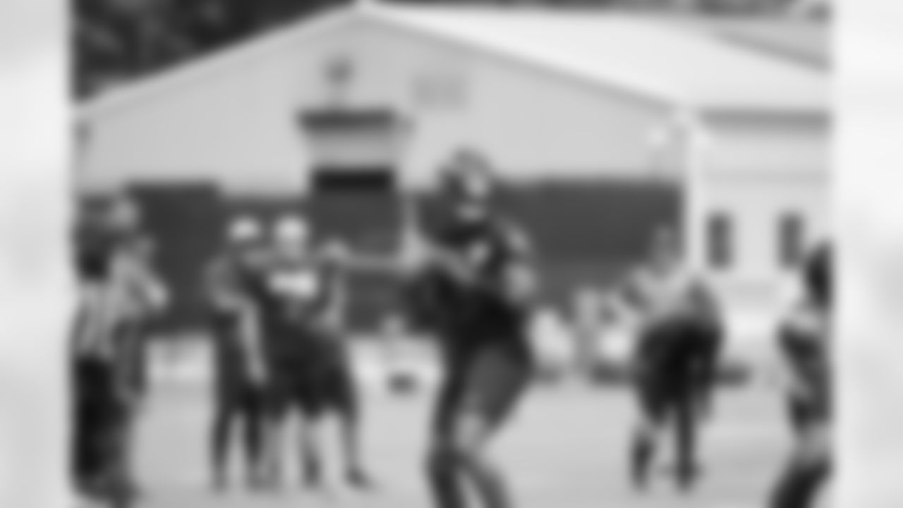 QB Lamar Jackson (8)