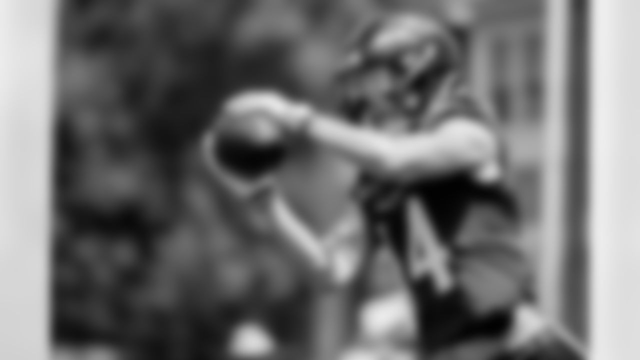 WR Sean Modster, Arlington Renegades
Modster was a training camp standout with the Ravens in 2019 and spent that season on the practice squad. He did not appear in any regular season games with Baltimore and was waived in 2020.