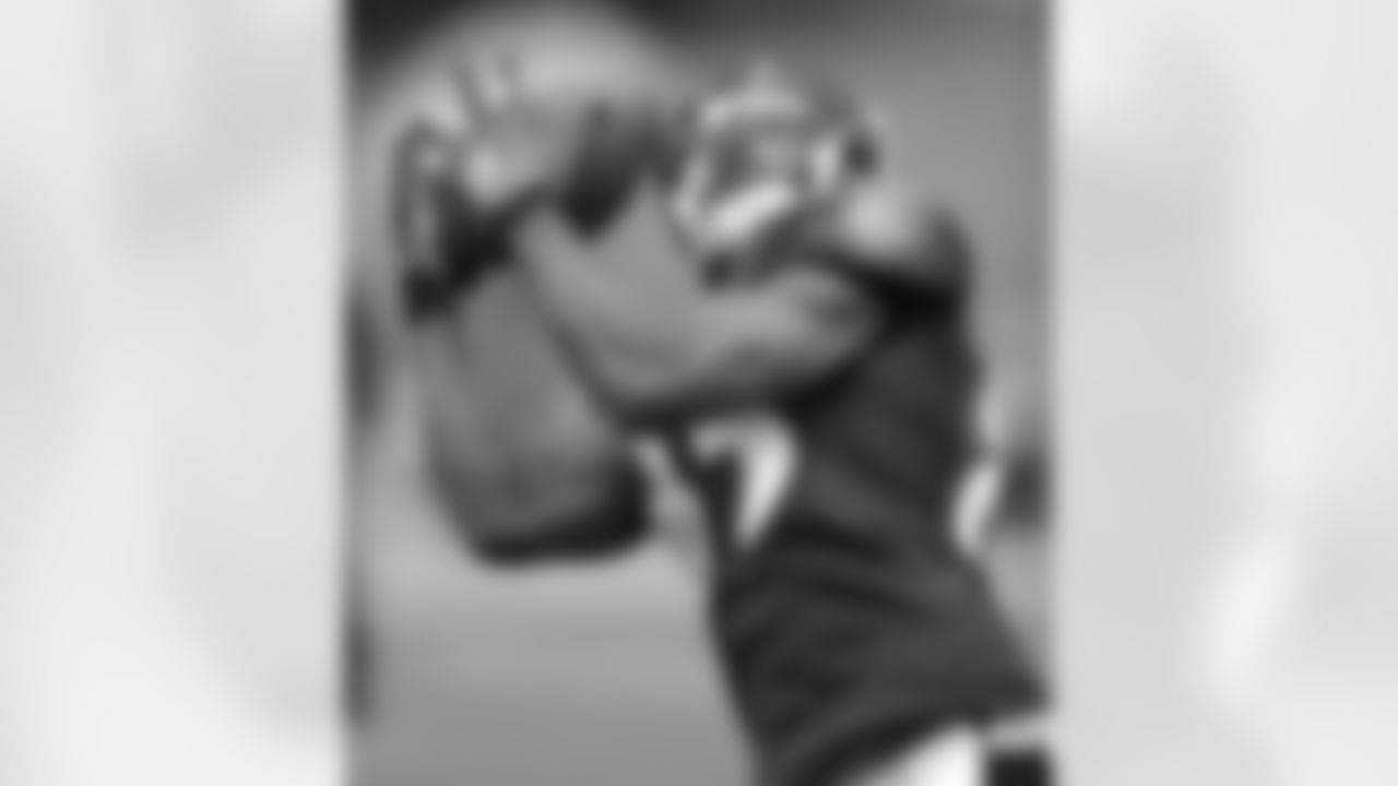 The Ravens work out Sunday in Derrick Mason's first training camp practice at McDaniel College in Owings Mills, Md.