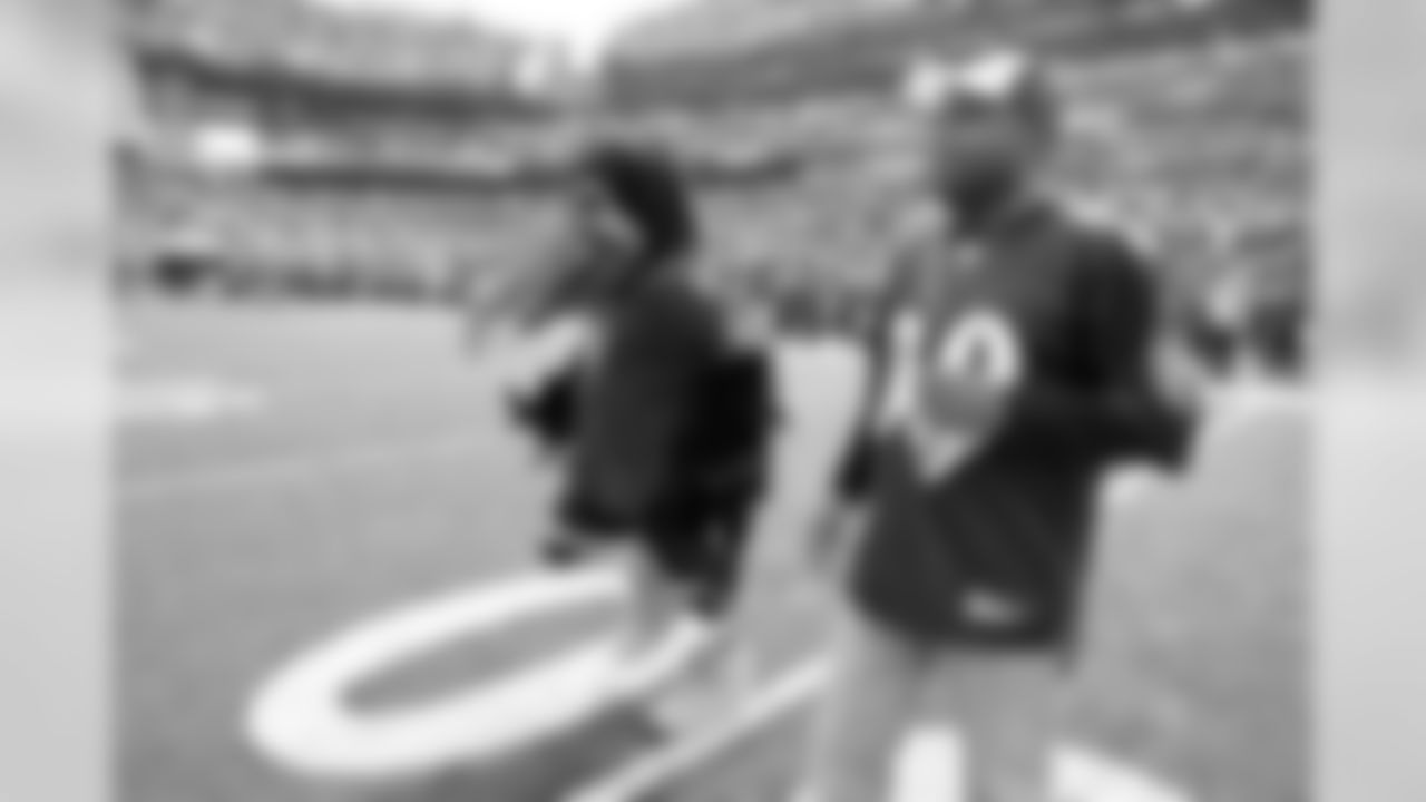 The Captain of the Game for the Ravens game against the Cincinnati Bengals in Week 5.