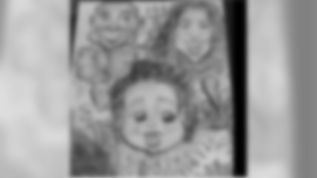 huffy247: Just got a Family portrait at seaworld and they gotcha boy lookin SWOLE!!!!!!!!!! #swole #merman #jacked #lookattheguns