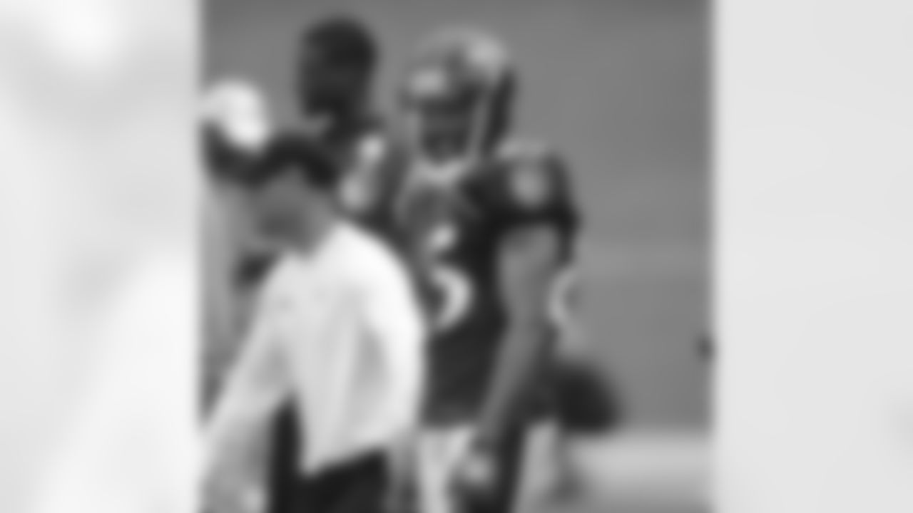 The Ravens work out Sunday in Derrick Mason's first training camp practice at McDaniel College in Owings Mills, Md.