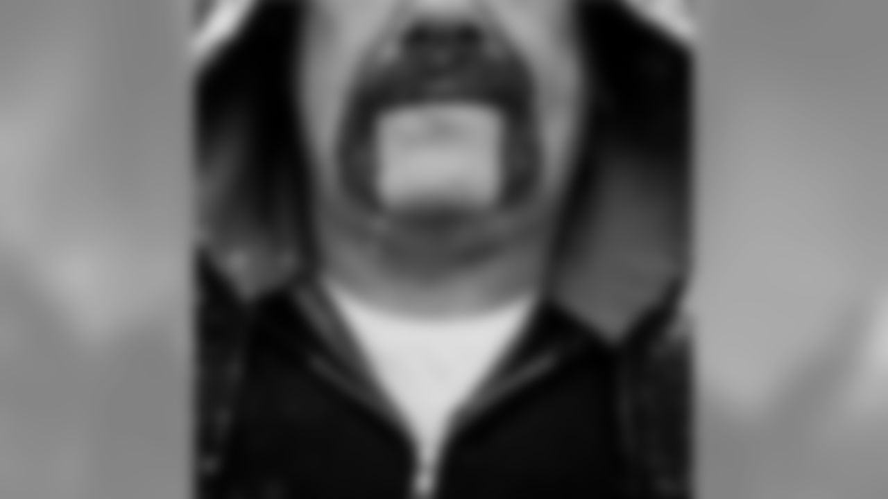 ravens [Baltimore Ravens]: Happy #PurpleFriday #RavensNation! We hope everyone's #FridayThe13th is full of #Ravens #purple!