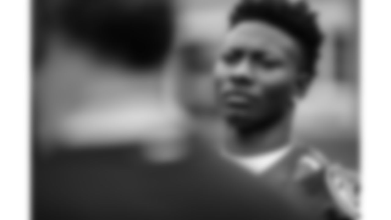 WR Marquise Brown