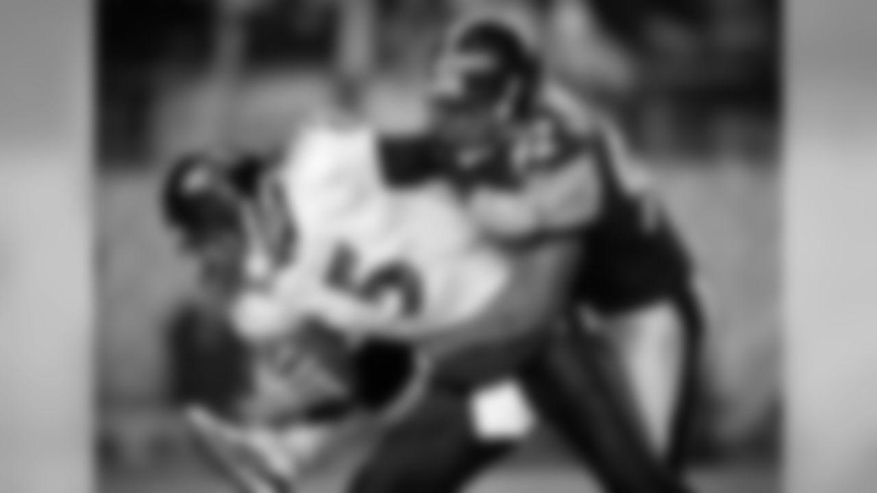 Images from the Ravens' 31-24 loss to the Pittsburgh Steelers in the divisional playoffs on Saturday, Jan. 15, 2011. Baltimore built a 14-point halftime lead but turned the ball over three times in the third quarter to fall in the playoffs for the third s