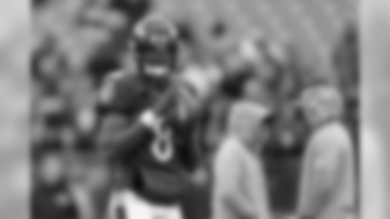 Baltimore Ravens quarterback Lamar Jackson works out prior to an NFL football game against the Houston Texans, Sunday, Nov. 17, 2019, in Baltimore. (AP Photo/Julio Cortez)