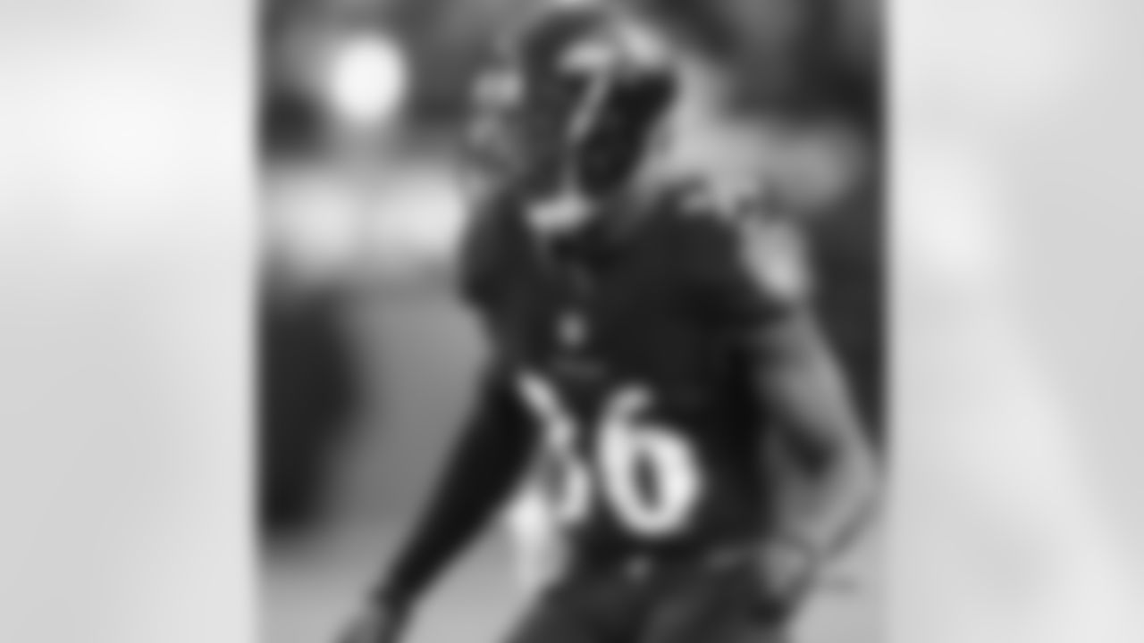 sway.301 [Tavon Young]: In to deep ain't no going back #HappyFriday