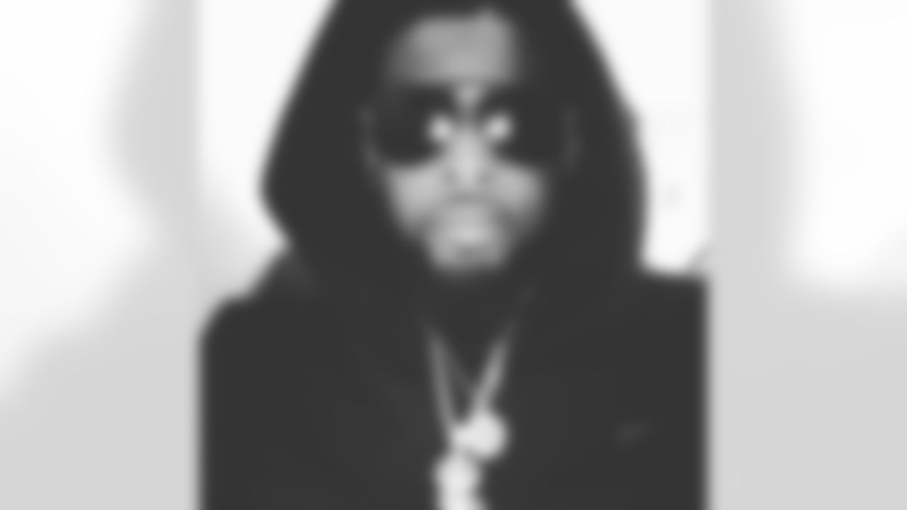 alevine41[Anthony Levine Sr.]: Supercalifragilisticexpialidocious