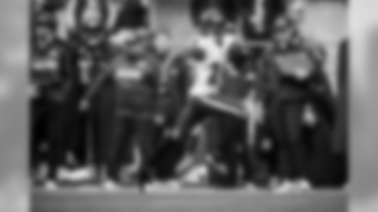 CB Marcus Peters: Week 7 at Seattle
This was Peters' debut with Baltimore after being traded by the Rams, and he made sure it was memorable. With Baltimore trailing 10-6 in the second quarter, Peters read Seahawks quarterback Russell Wilson and intercepted a pass intended for Jaron Brown. Peters jumped the route so quickly, he made the interception look easy. There was nobody between him and the end zone, and his 67-yard pick-six sparked a 30-16 victory. For Peters, it was quite an intro to Baltimore.