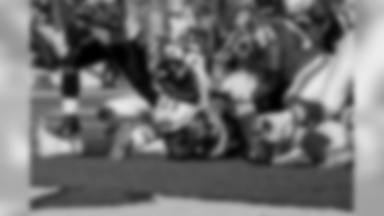 Images from the Ravens' 38-24 win over the Kansas City Chiefs in Week 1 of the 2009 regular season.