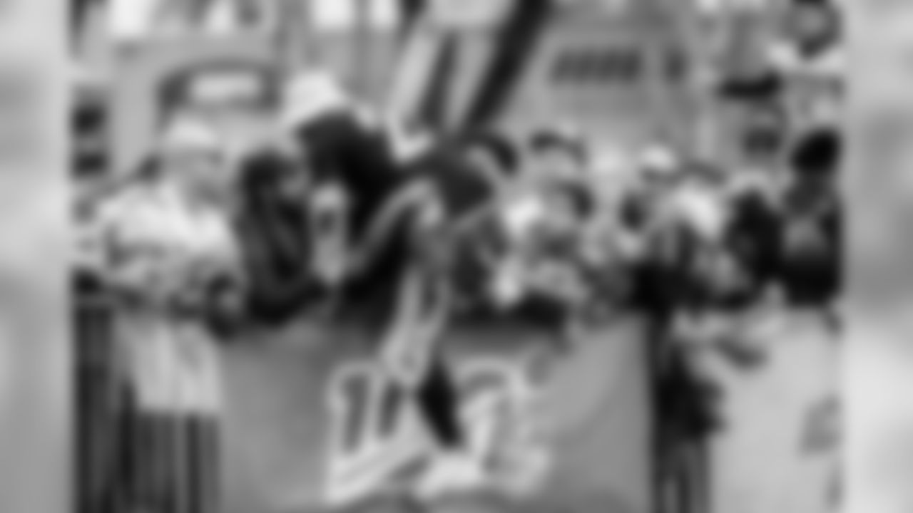 Running back Mark Ingram II jumps into the crowd during the 2020 Pro Bowl practice, Thursday, Jan. 23, 2020 in Orlando, Fla.