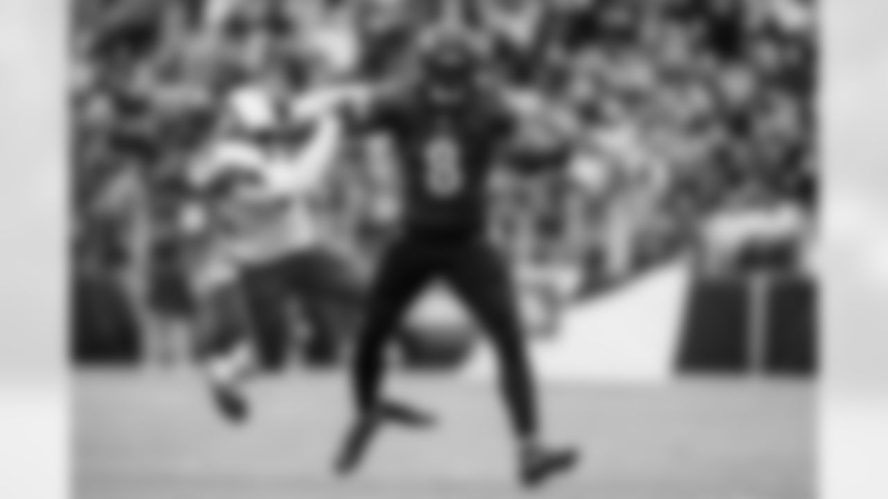 QB Lamar Jackson